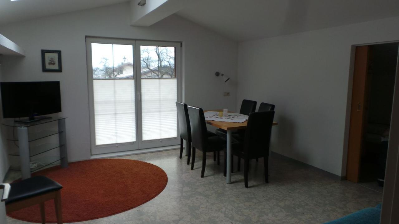 Sonnenappartement Mayrhofen Rum bild