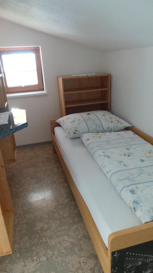 Sonnenappartement Mayrhofen Rum bild