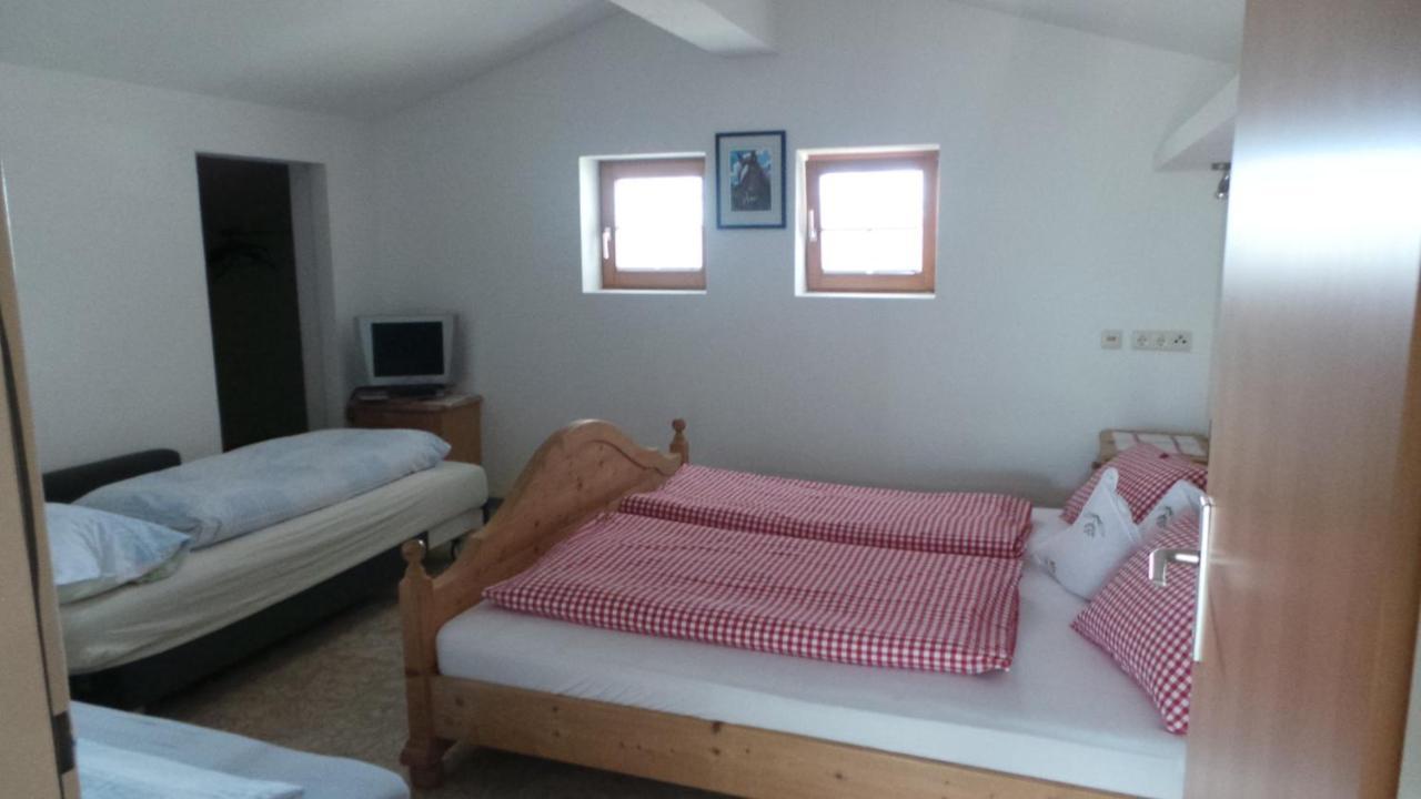 Sonnenappartement Mayrhofen Rum bild